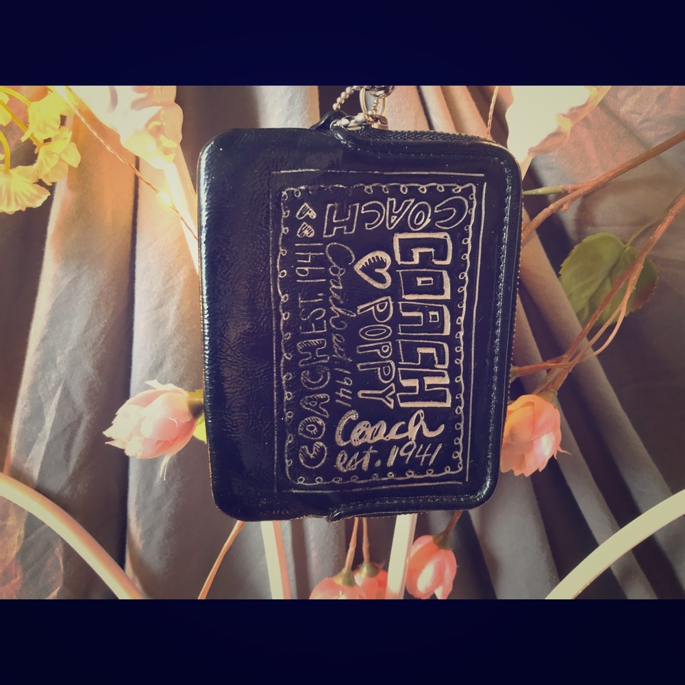 Black Coach Wristlet Poppy Collection